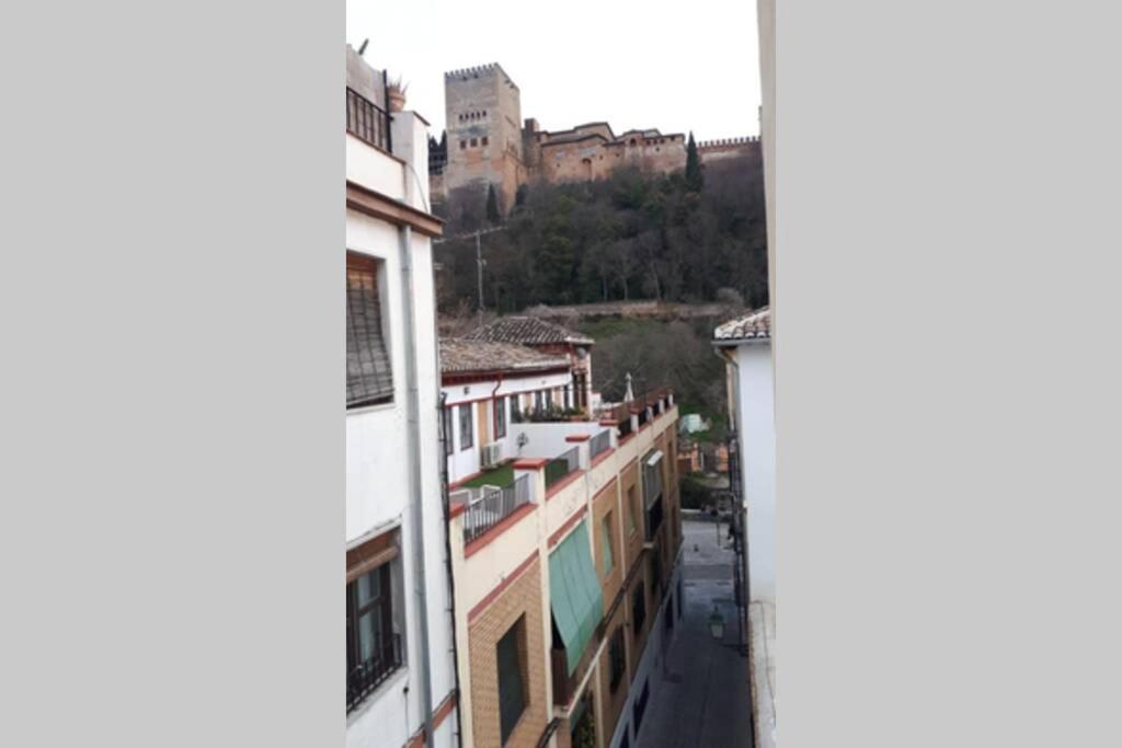 Casita A La Luz De La Alhambra Apartment Granada Luaran gambar