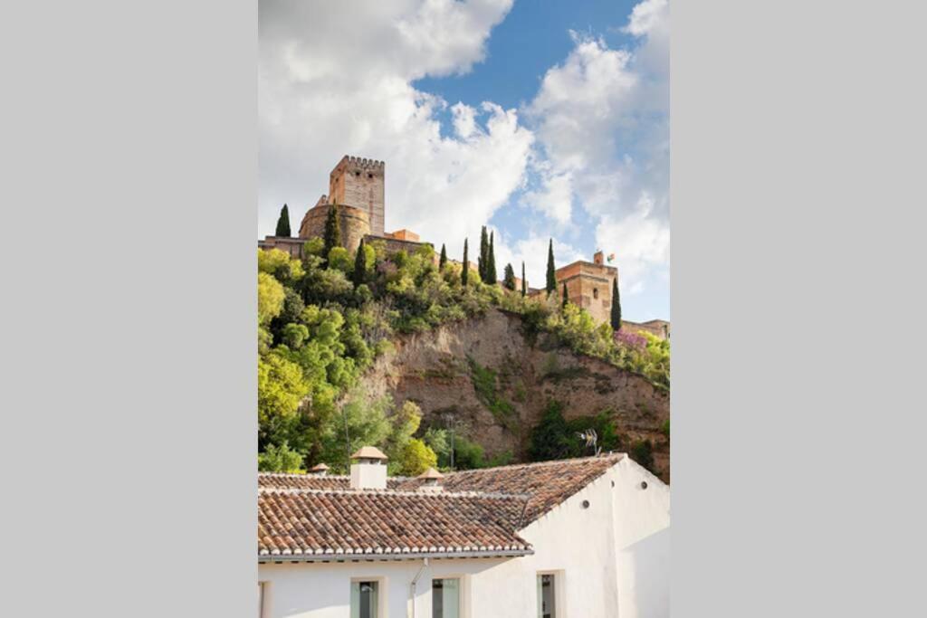 Casita A La Luz De La Alhambra Apartment Granada Luaran gambar